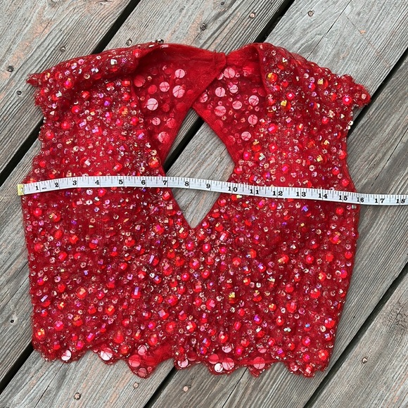 Gorgeous Tiffany 2-piece gemmed gown 6 - Picture 8 of 16